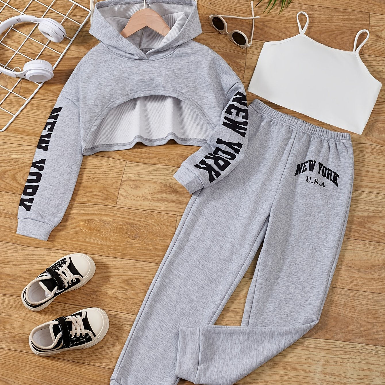 3pcs Girl's Trendy Outfit, Crop Hoodie & Cami Top & Sweatpants Set, NEW YORK Print Casual Long Sleeve Top, Kid's Clothes For Spring Fall Winter